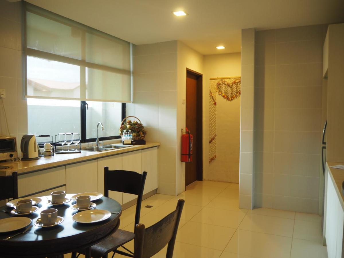 Samsuria Beach Apartment Resort تْشيراتينغ المظهر الخارجي الصورة